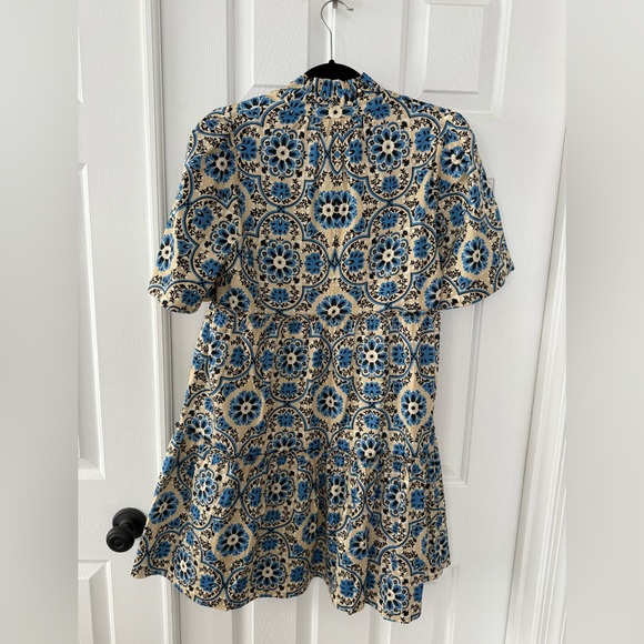 Tuckernuck Blue and White Patterned Dress - Picture 4 of 4